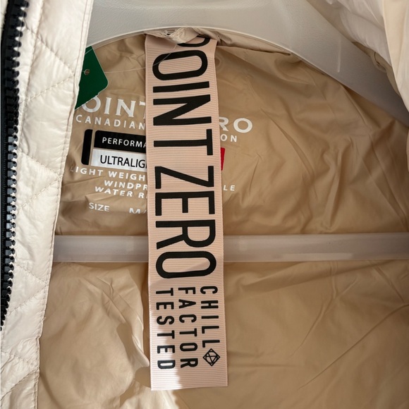 Point Zero Ultralight Puffer Jacket – Size M - Picture 13 of 16